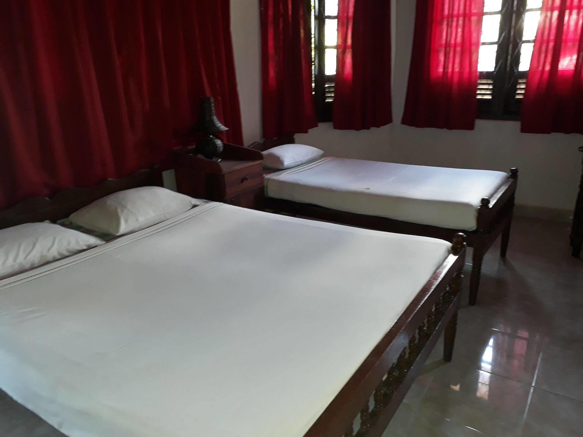 Kandy Holiday Home Екстер'єр фото