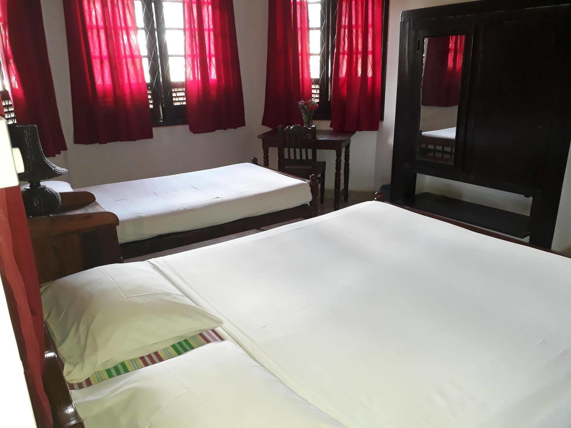 Kandy Holiday Home Екстер'єр фото