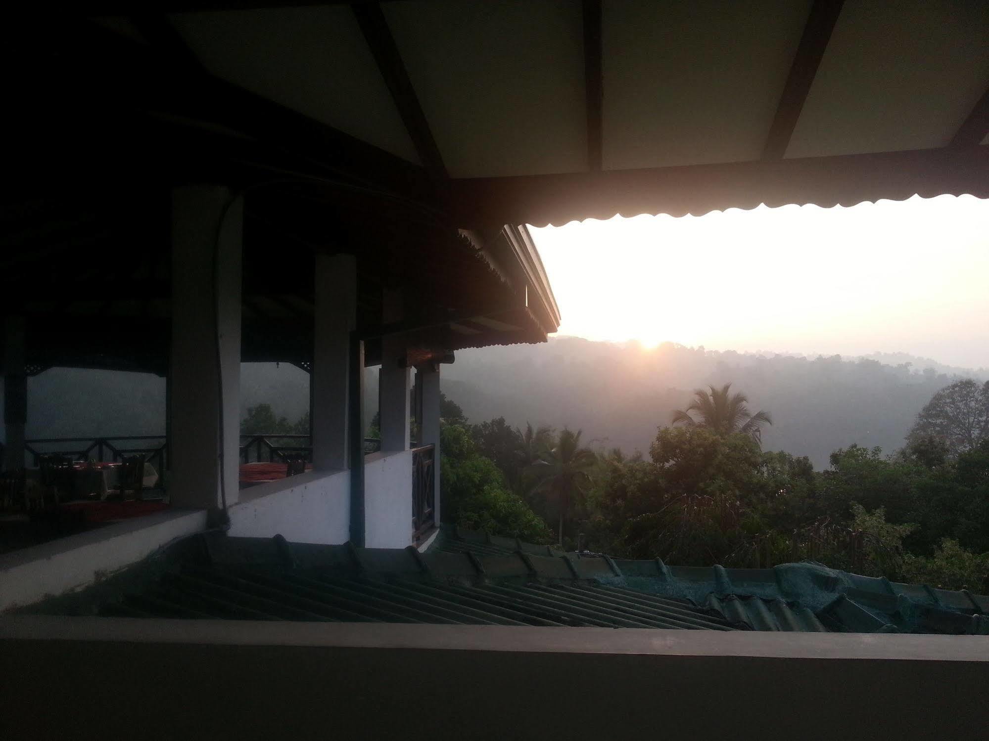 Kandy Holiday Home Екстер'єр фото